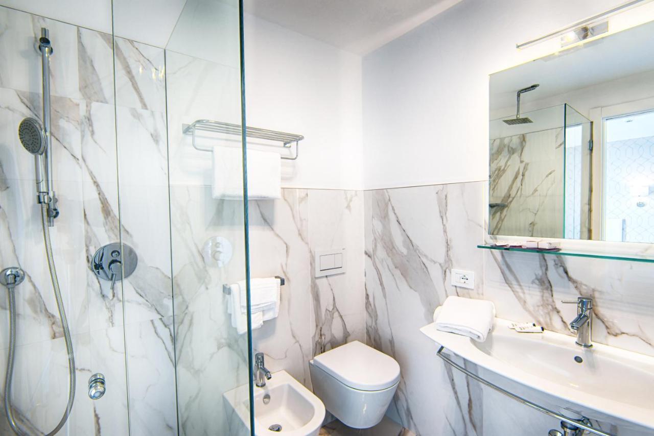 Hotel Gorini Bellaria-Igea Marina Esterno foto