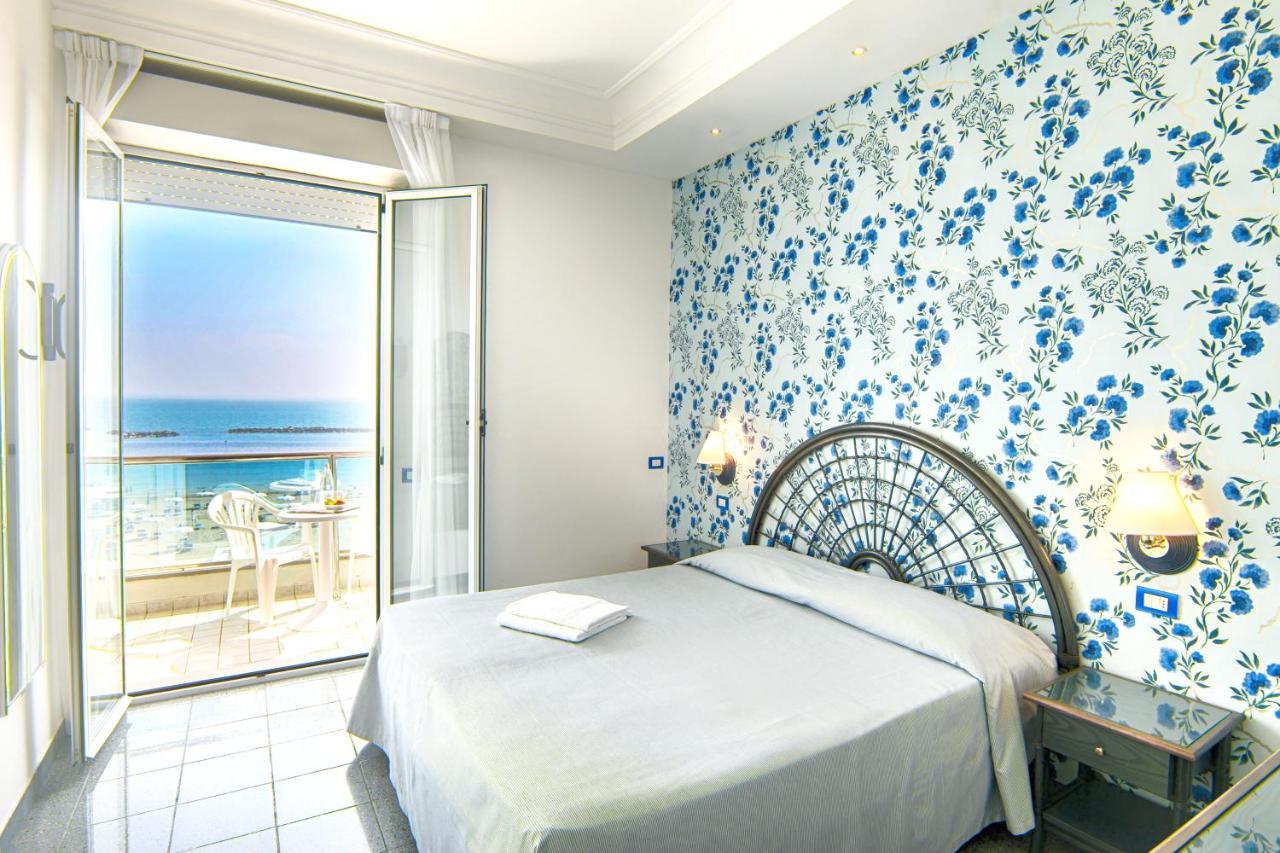 Hotel Gorini Bellaria-Igea Marina Esterno foto
