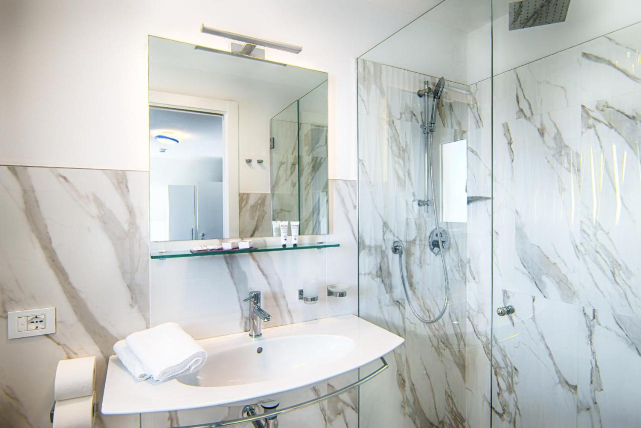 Hotel Gorini Bellaria-Igea Marina Esterno foto