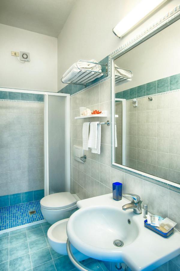 Hotel Gorini Bellaria-Igea Marina Esterno foto