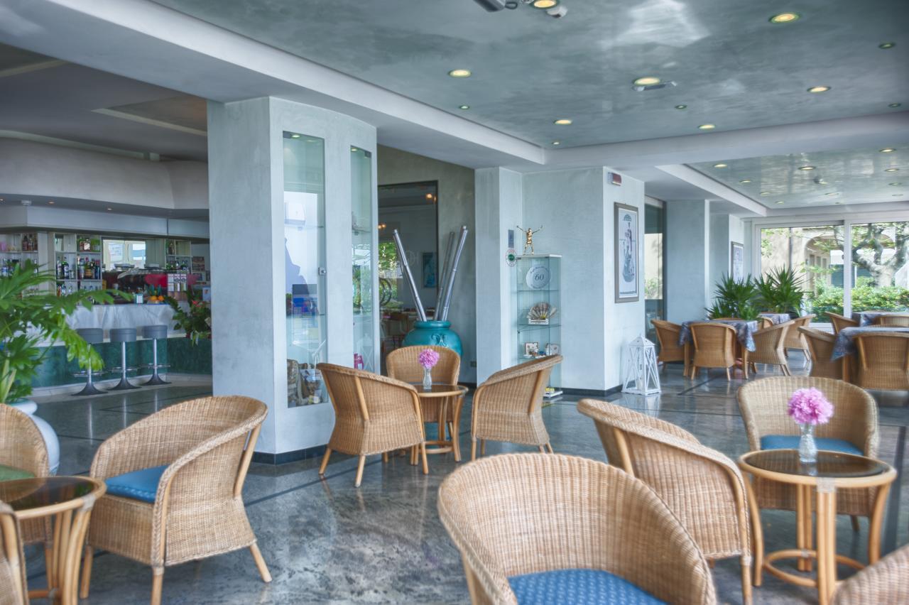 Hotel Gorini Bellaria-Igea Marina Esterno foto