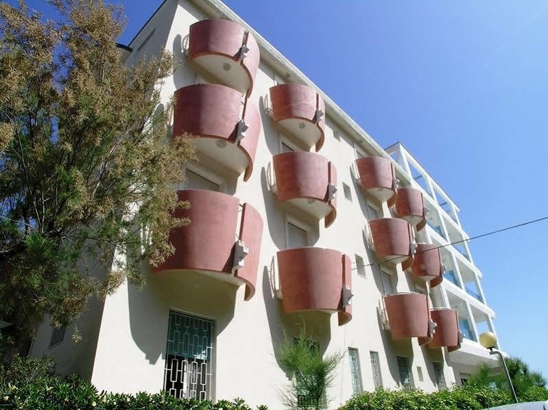 Hotel Gorini Bellaria-Igea Marina Esterno foto
