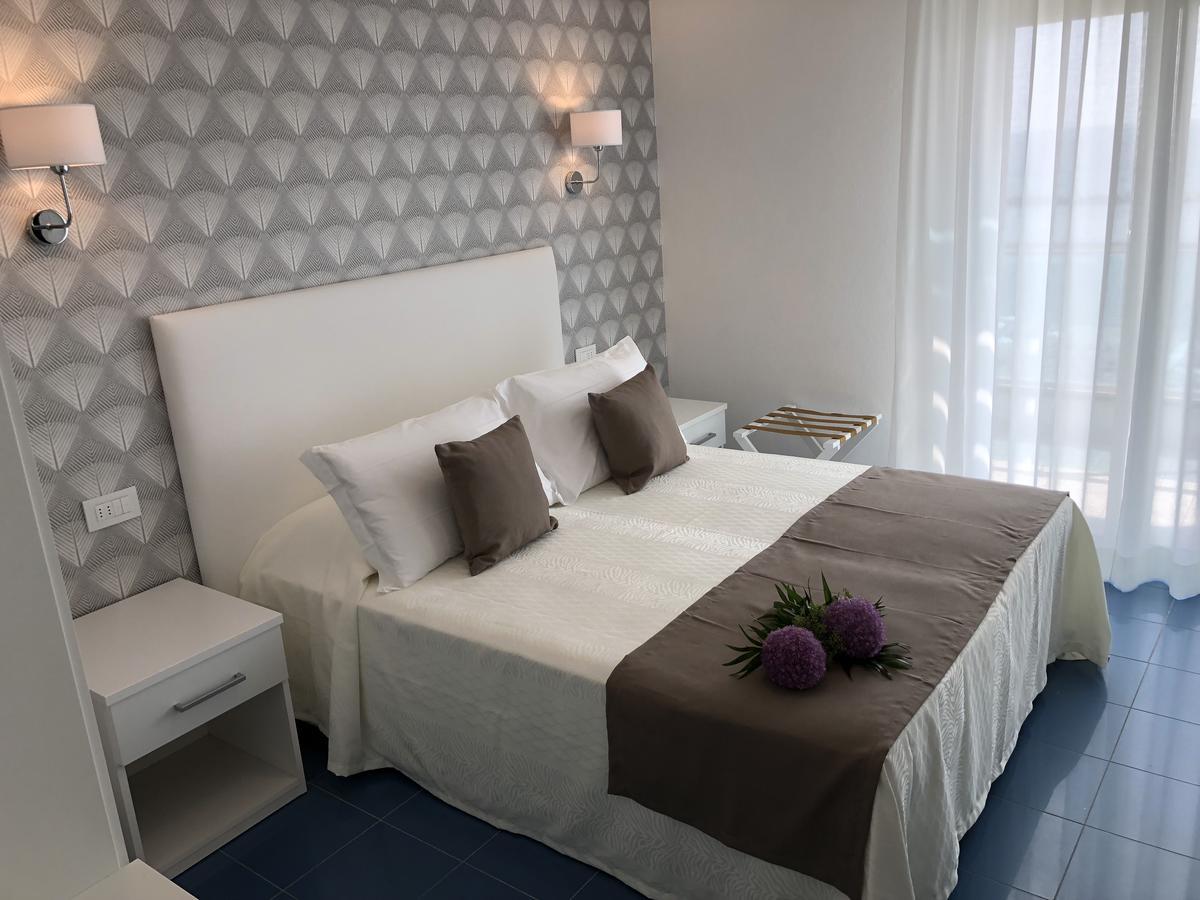 Hotel Gorini Bellaria-Igea Marina Esterno foto